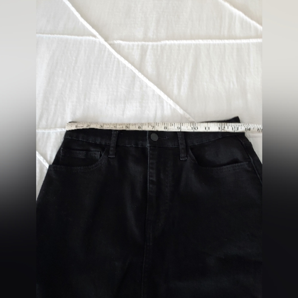 GAP Black Denim Skirt - Picture 2 of 9